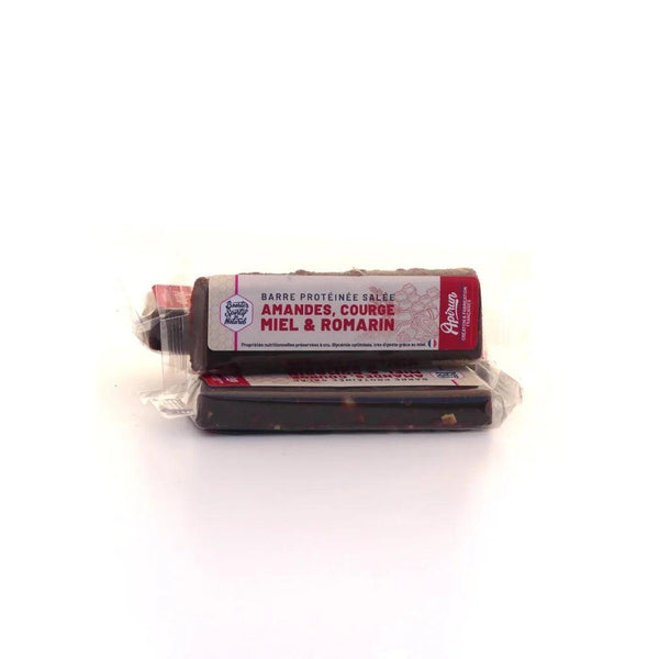 Barre crue salée aux protéines de courge et d’amande, savoureuse et riche en protéines pour un apport nutritif naturel.
