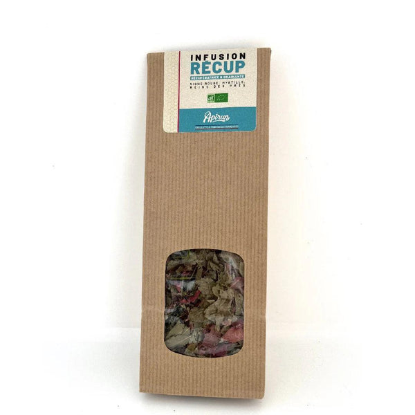 Infusion de plantes drainantes en complément alimentaire, idéale pour favoriser la récupération et le bien-être après l’effort.
