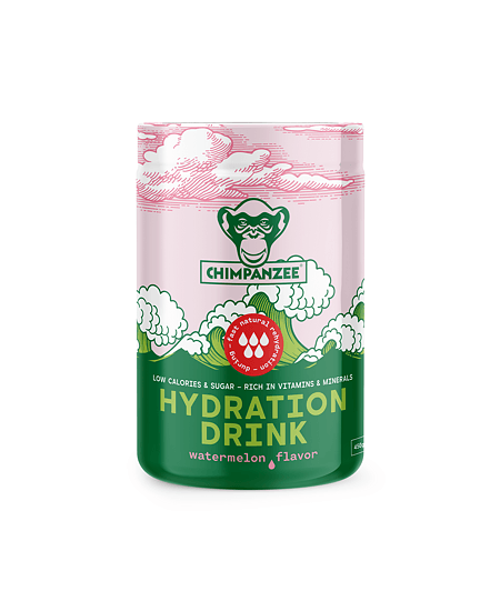 Boisson ionique Chimpanzee Hydration, pauvre en sucre et en calories, riche en minéraux et vitamines, idéale pour une réhydratation rapide lors d’efforts jusqu’à 1 heure ou de journées intenses.
